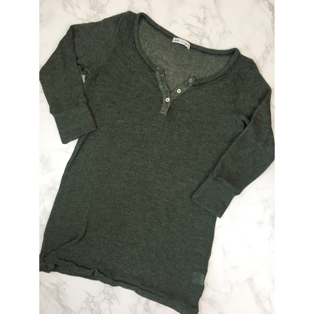 LAST DAY TO PURCHASE! Green Knit Top Size 2